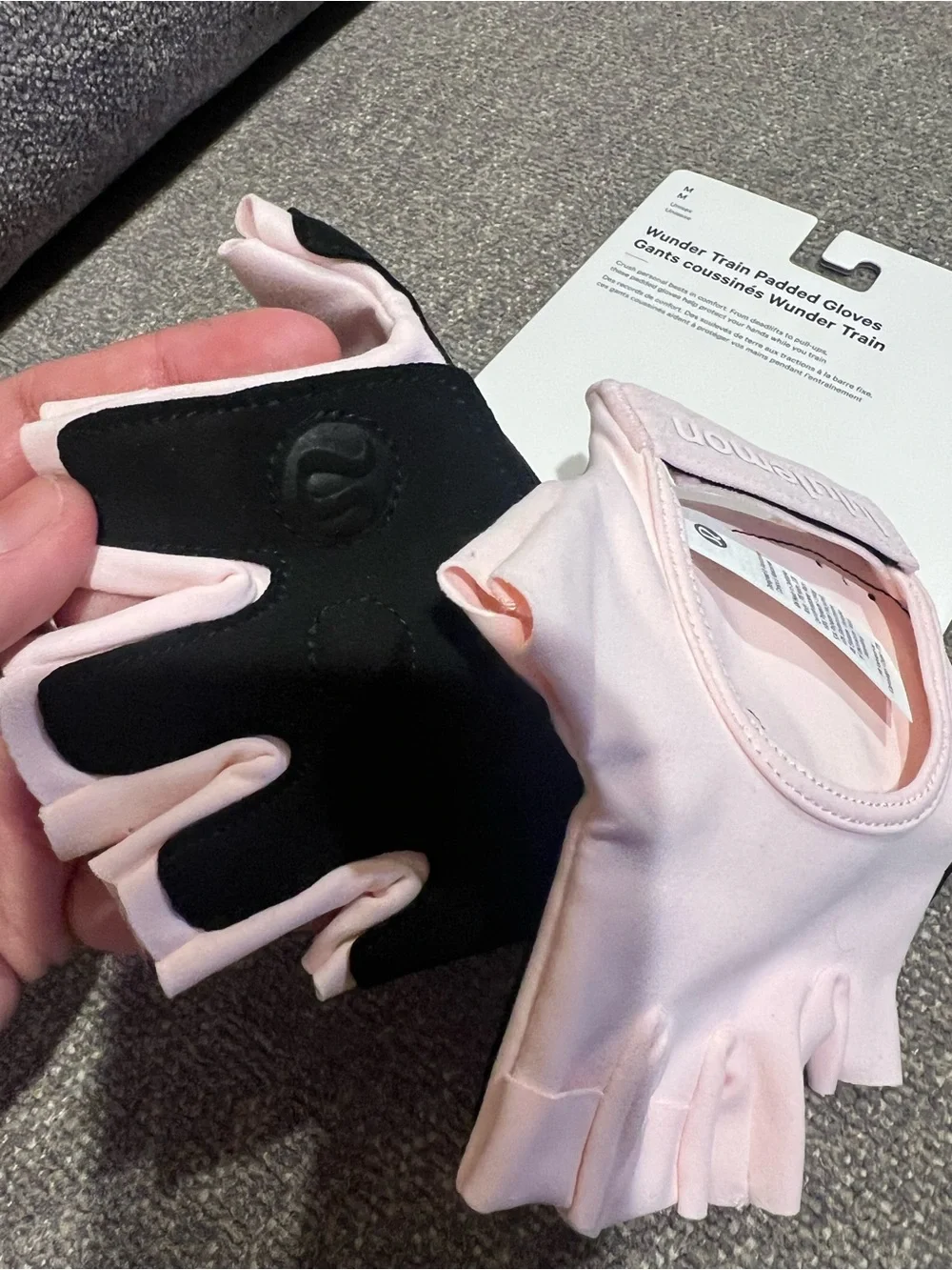 lululemon athletica Light Pink Fingerless Wonder Train Padded Gloves - Picture 2 of 3